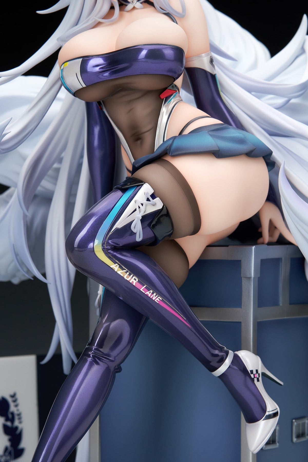 Azur Lane - Shinano - Moonlit Chrome - Acrylic Special Edition w/Display figure 1/7 (APEX Innovation)