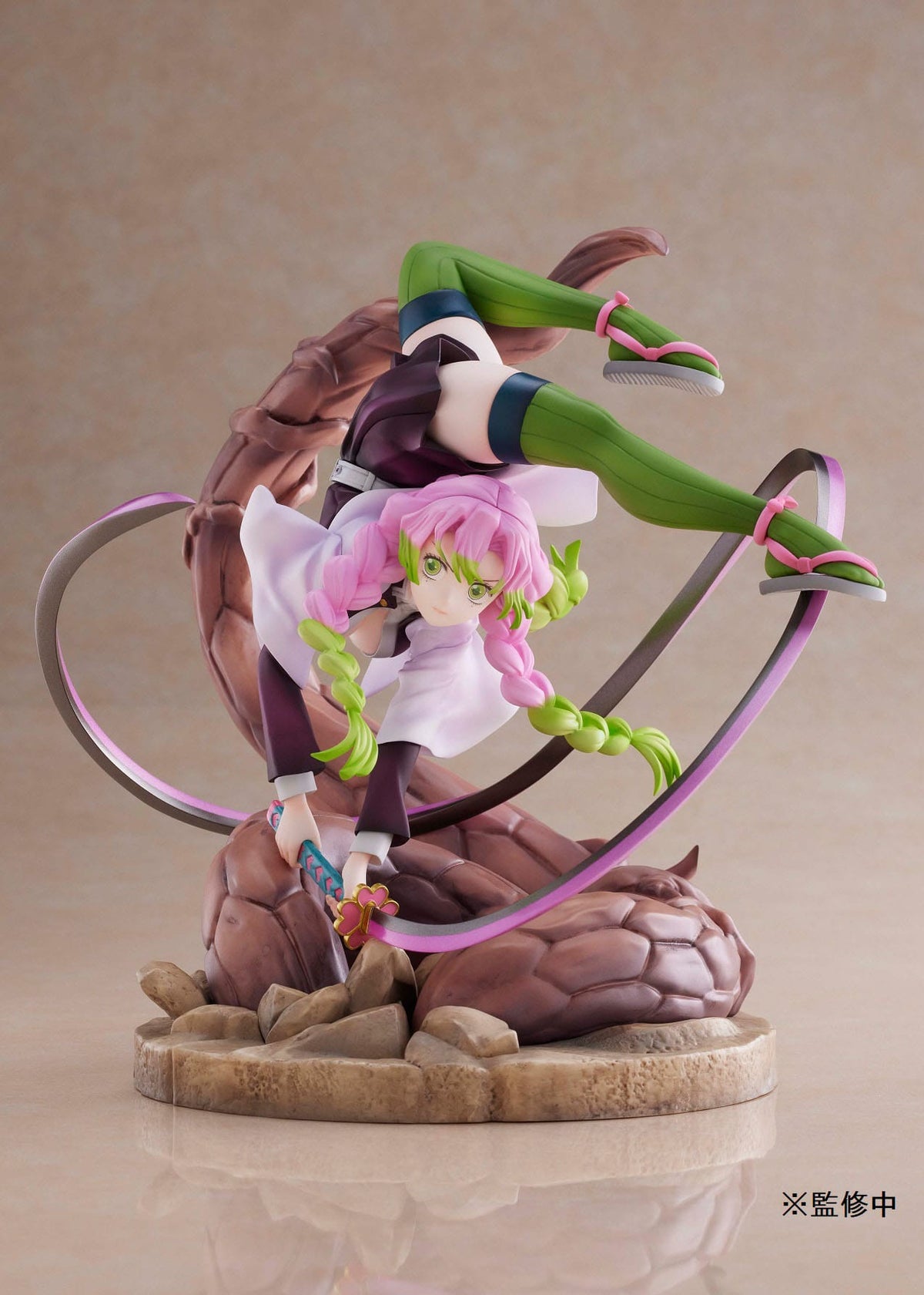 Demon Slayer: Kimetsu no Yaiba - Mitsuri Kanroji - figure 1/8 (Aniplex)