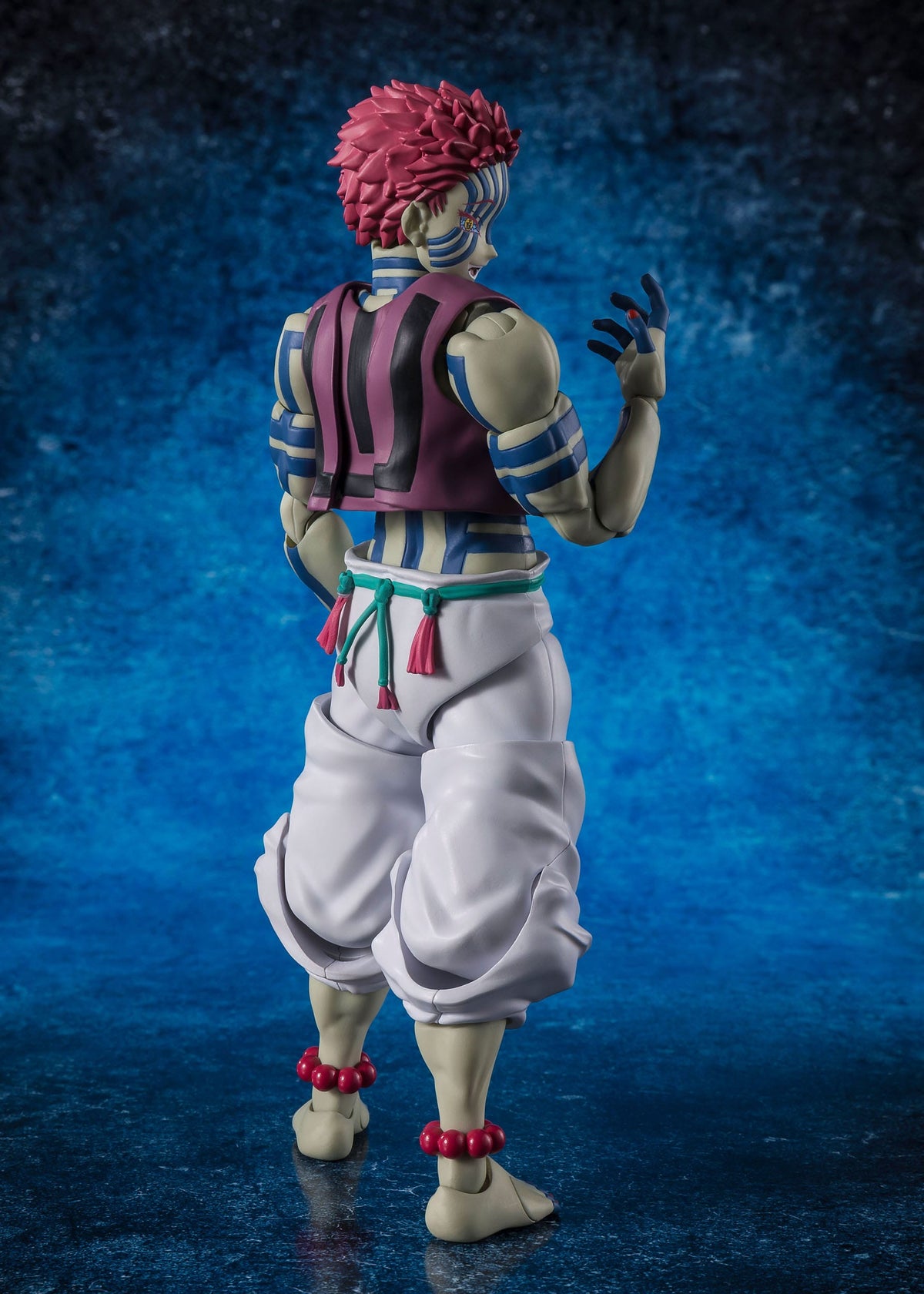 Demon Slayer - Akaza - S.H. Figuarts Figur (Bandai)