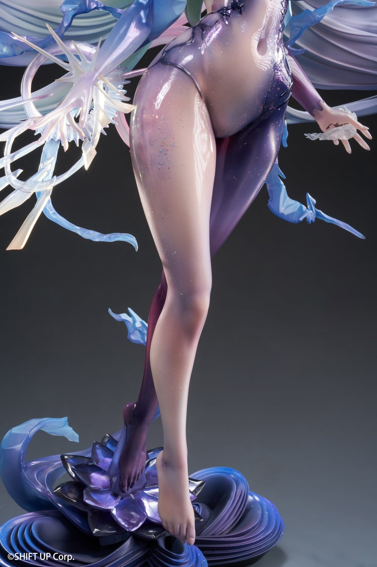Goddess of Victory: Nikke - Nayuta - Wu Wei Deluxe Edition figure 1/4 (Hanabee)