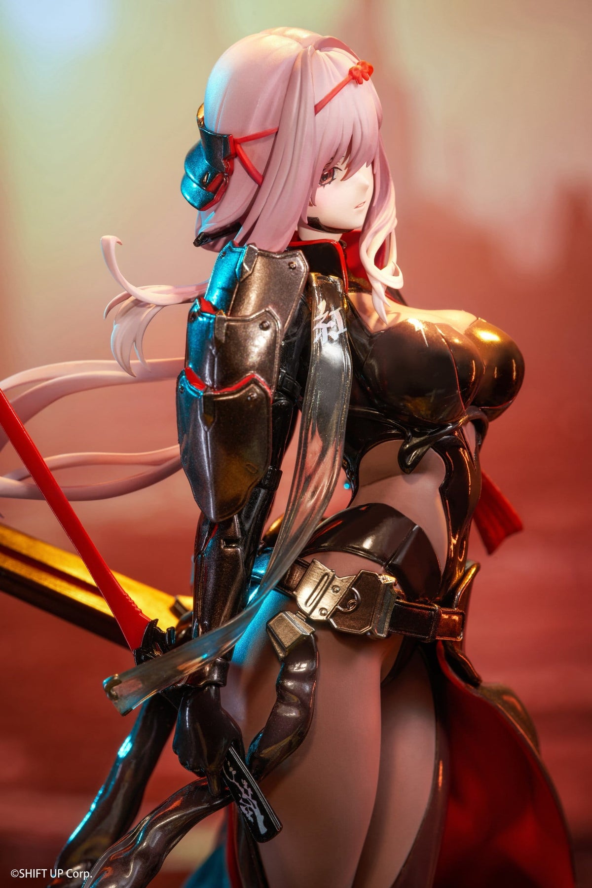 Goddess of Victory: Nikke - Scarlet - Black Shadow figure 1/10 (Hanabee)