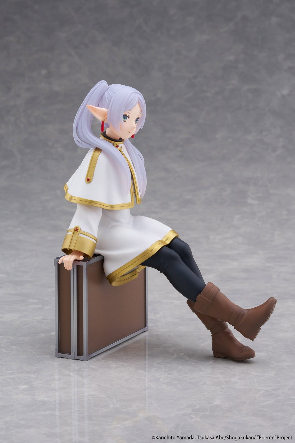 Frieren: Beyond Journey's End - Frieren - Trunk Case Desktop Cute figure (Taito) (re-run)