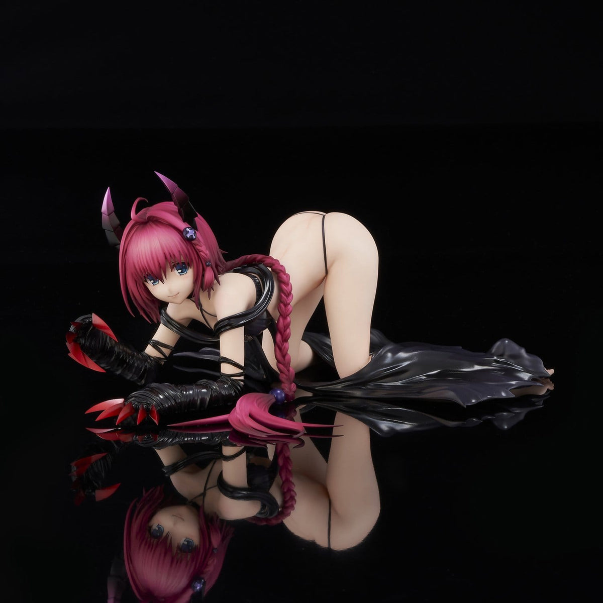 To Love-Ru Darkness - Mea Kurosaki - Darkness Renewal Package Edition figure 1/6 (Union Creative)