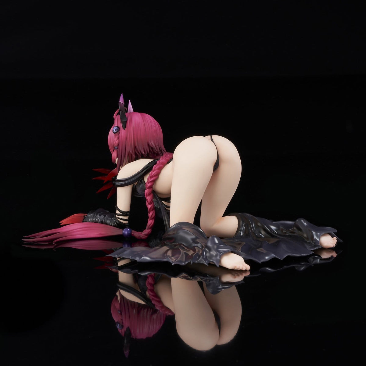 To Love-Ru Darkness - Mea Kurosaki - Darkness Renewal Package Edition figure 1/6 (Union Creative)