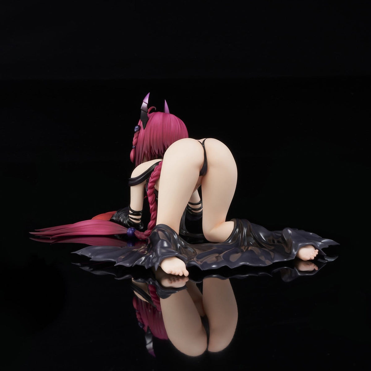 To Love-Ru Darkness - Mea Kurosaki - Darkness Renewal Package Edition figure 1/6 (Union Creative)