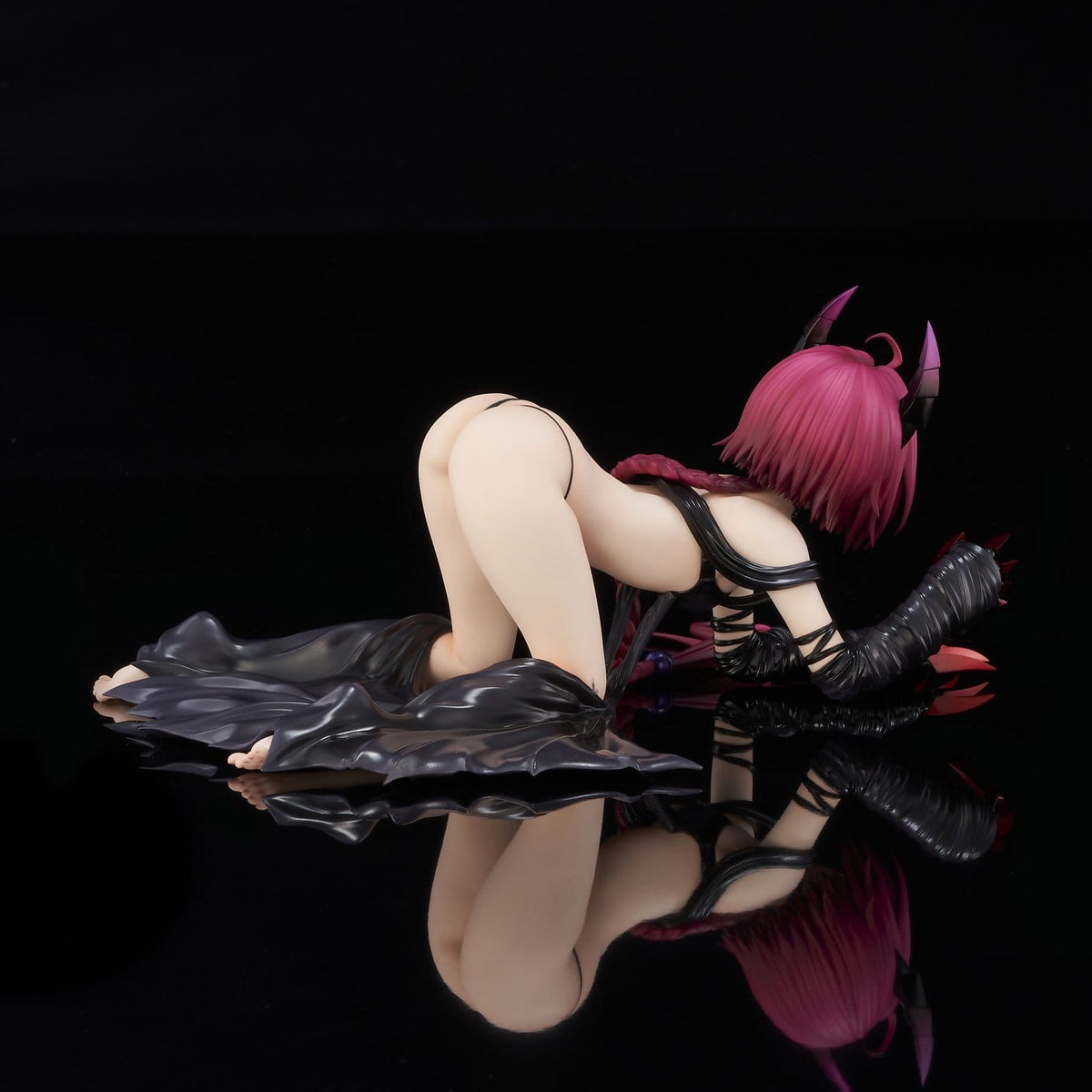 To Love-Ru Darkness - Mea Kurosaki - Darkness Renewal Package Edition figure 1/6 (Union Creative)