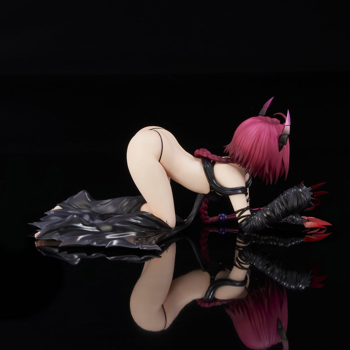 To Love-Ru Darkness - Mea Kurosaki - Darkness Renewal Package Edition figure 1/6 (Union Creative)