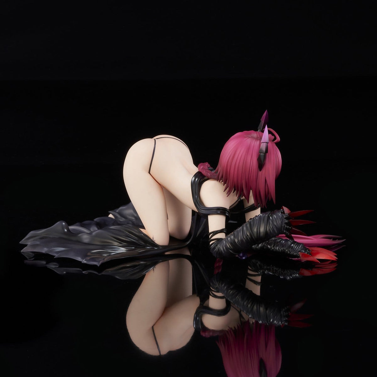 To Love-Ru Darkness - Mea Kurosaki - Darkness Renewal Package Edition figure 1/6 (Union Creative)
