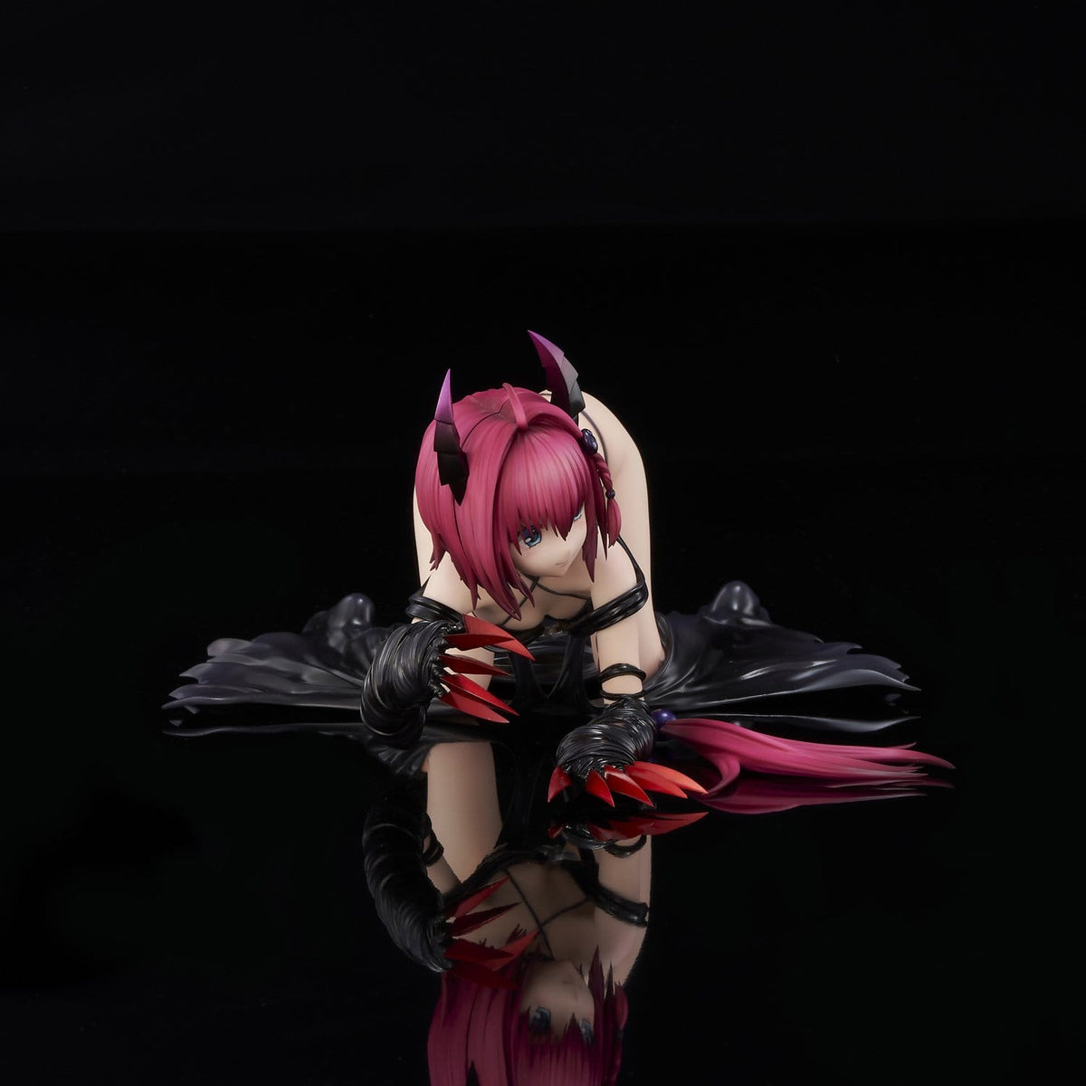 To Love-Ru Darkness - Mea Kurosaki - Darkness Renewal Package Edition figure 1/6 (Union Creative)