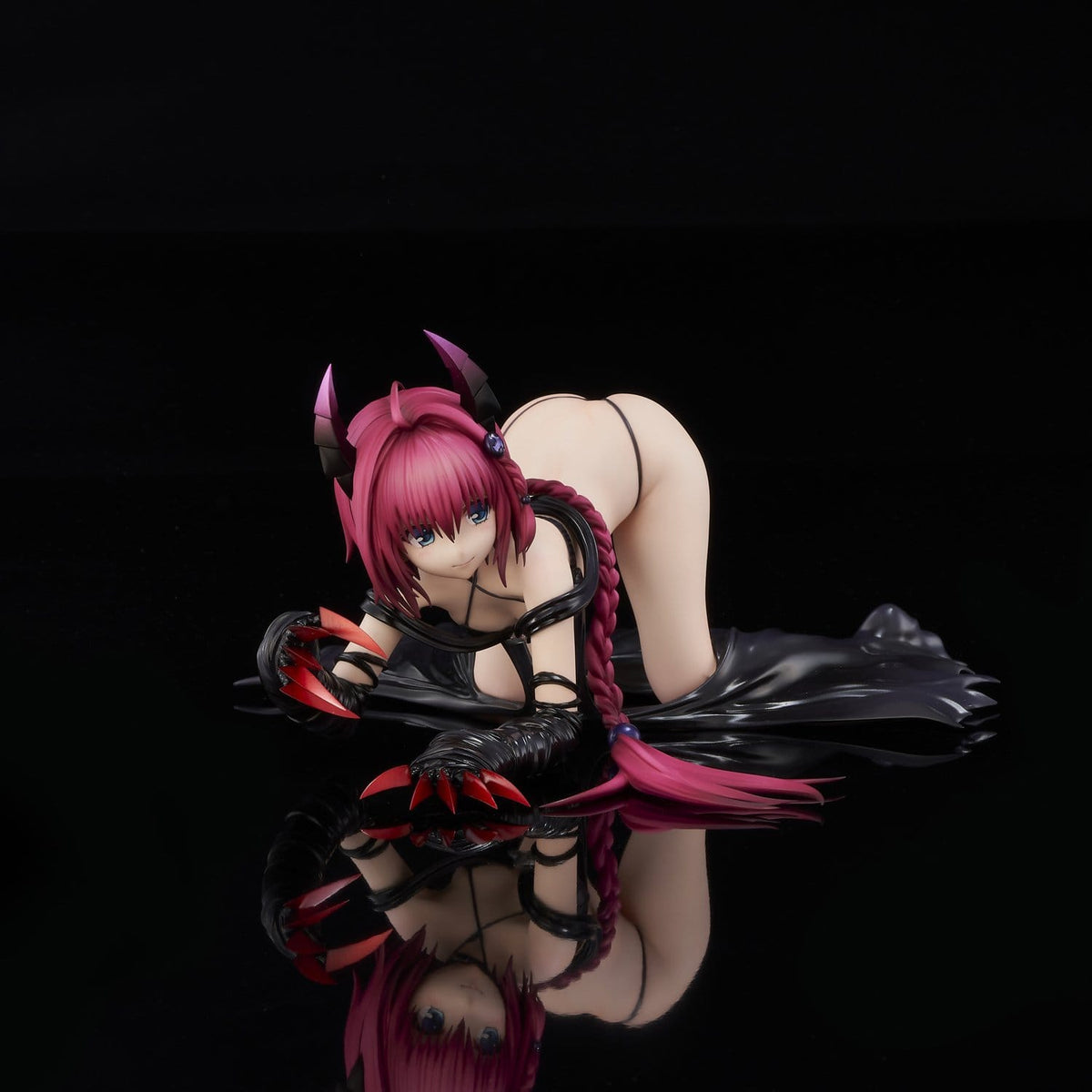 To Love-Ru Darkness - Mea Kurosaki - Darkness Renewal Package Edition figure 1/6 (Union Creative)