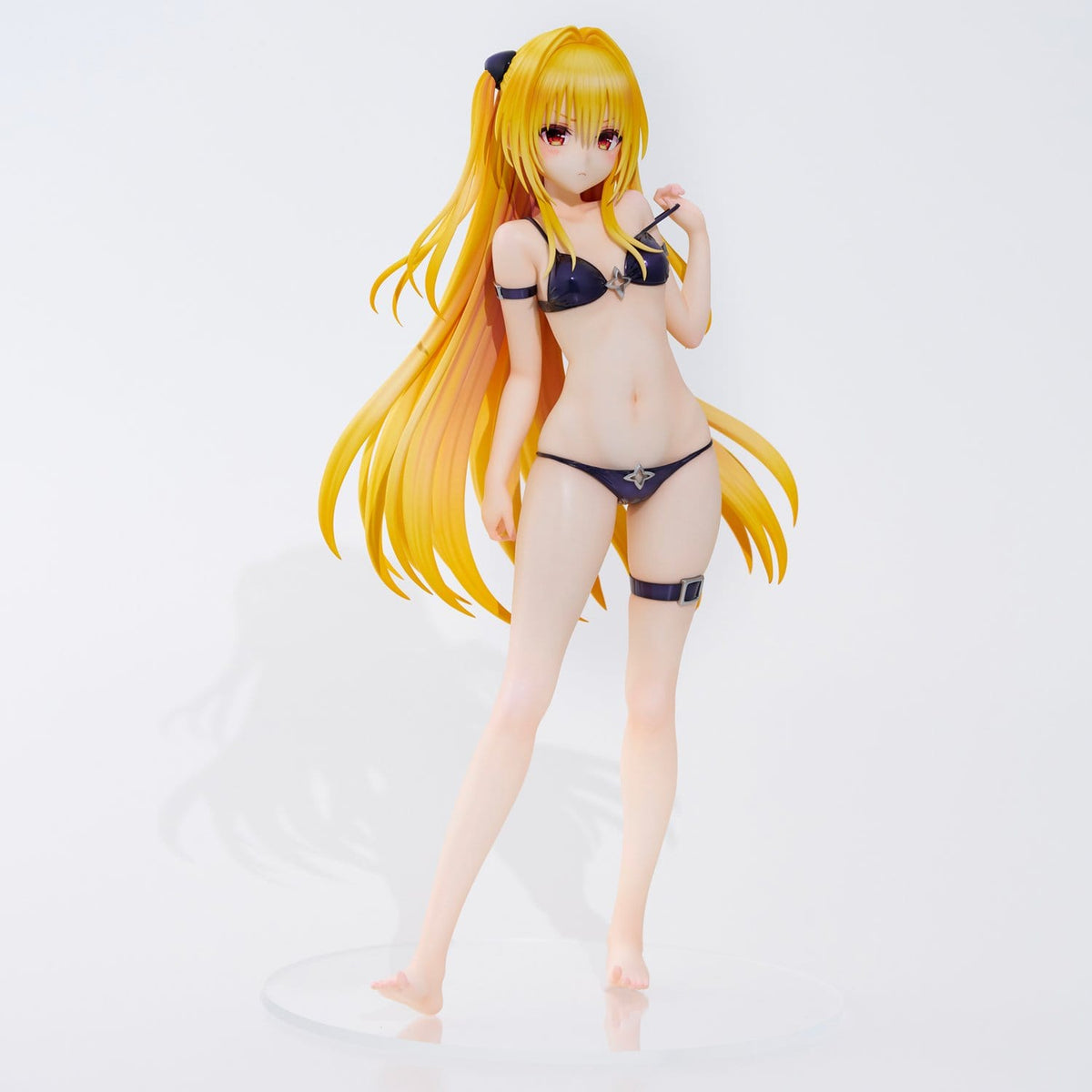 To Love-Ru Darkness - Golden Darkness - Swimsuit Series figure 1/4 (Union Creative)