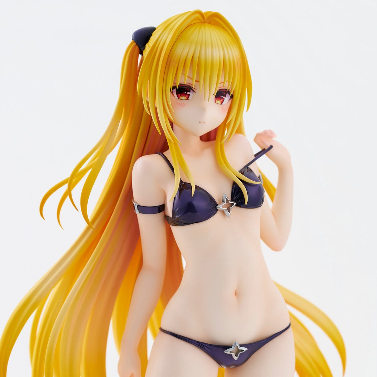 To Love-Ru Darkness - Golden Darkness - Swimsuit Series figure 1/4 (Union Creative)