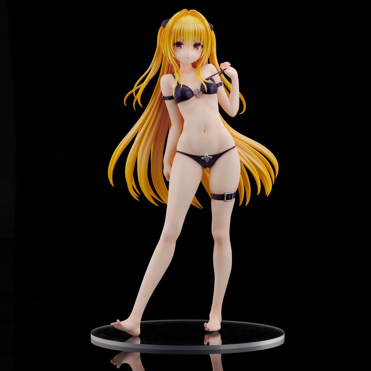 To Love-Ru Darkness - Golden Darkness - Swimsuit Series figure 1/4 (Union Creative)