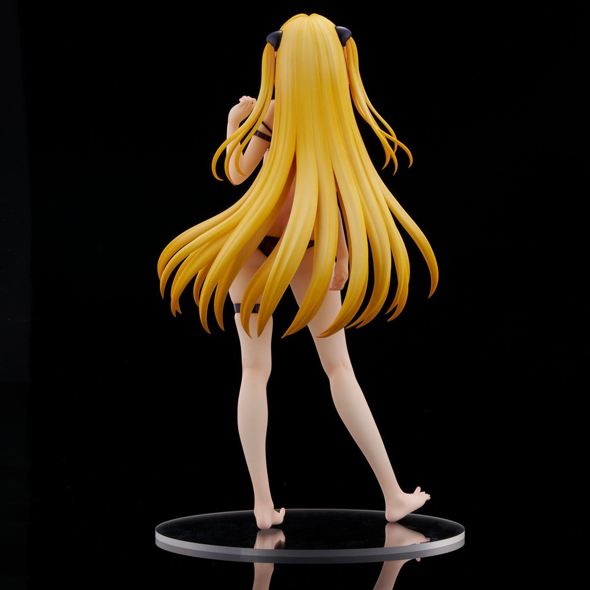To Love-Ru Darkness - Golden Darkness - Swimsuit Series figure 1/4 (Union Creative)