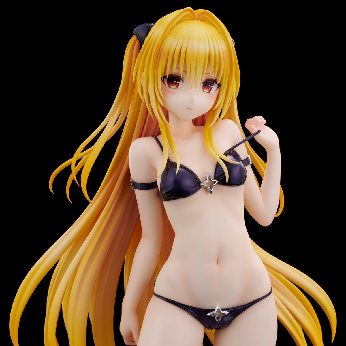 To Love-Ru Darkness - Golden Darkness - Swimsuit Series figure 1/4 (Union Creative)
