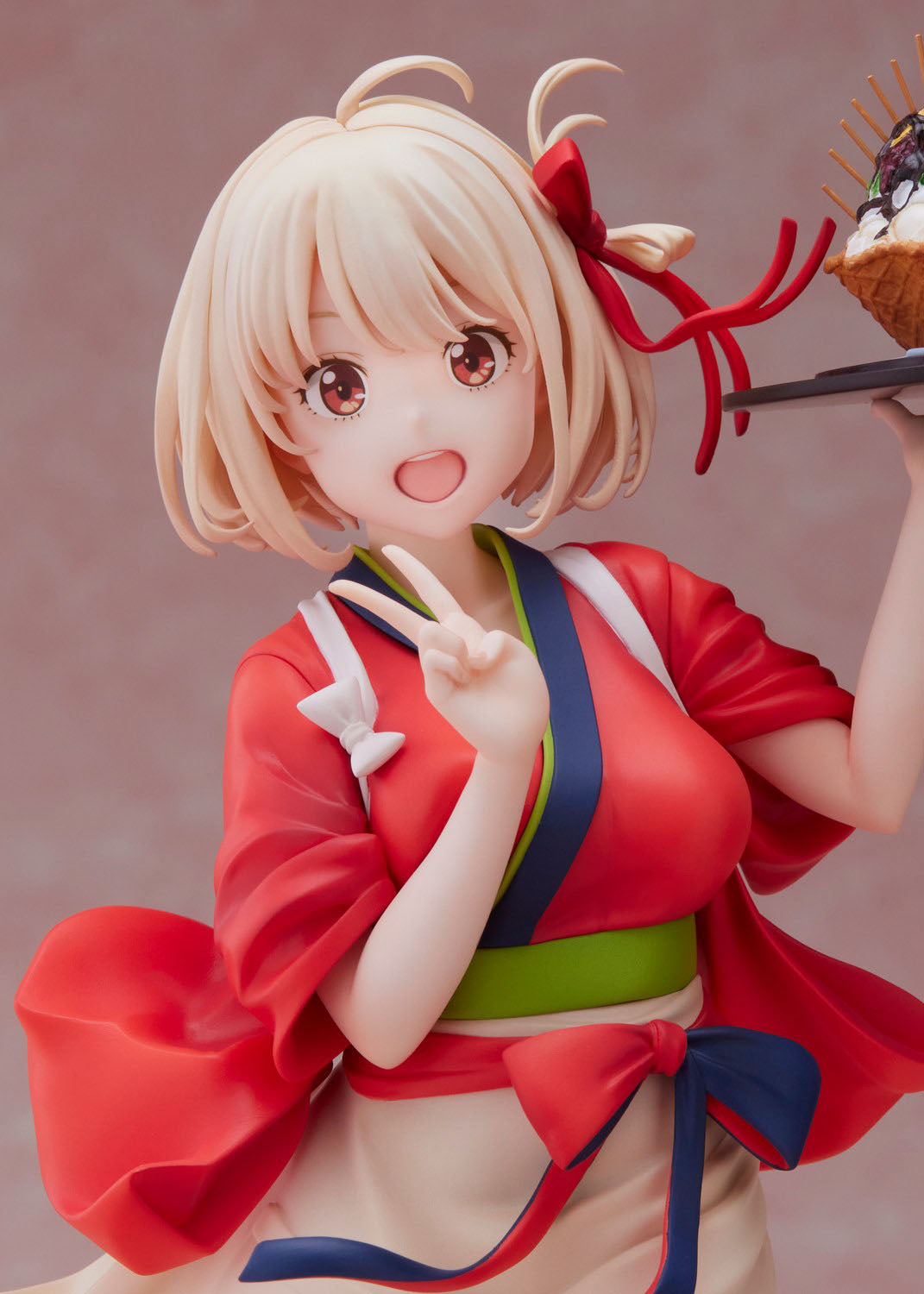 Lycoris Recoil - Chisato Nishikigi - figure 1/7 (Aniplex)