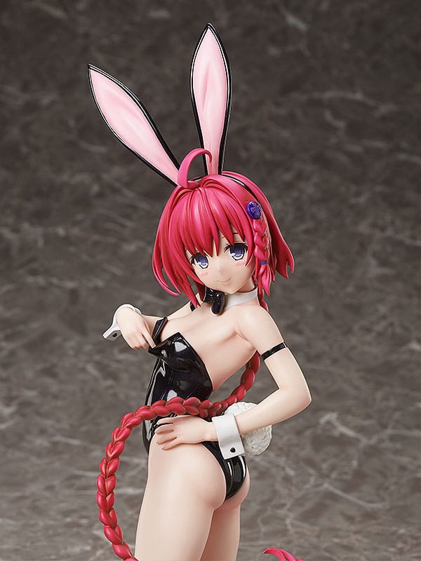 To Love-Ru Darkness - Mea Kurosaki - Bare Leg Bunny Figur 1/4 (FREEing)